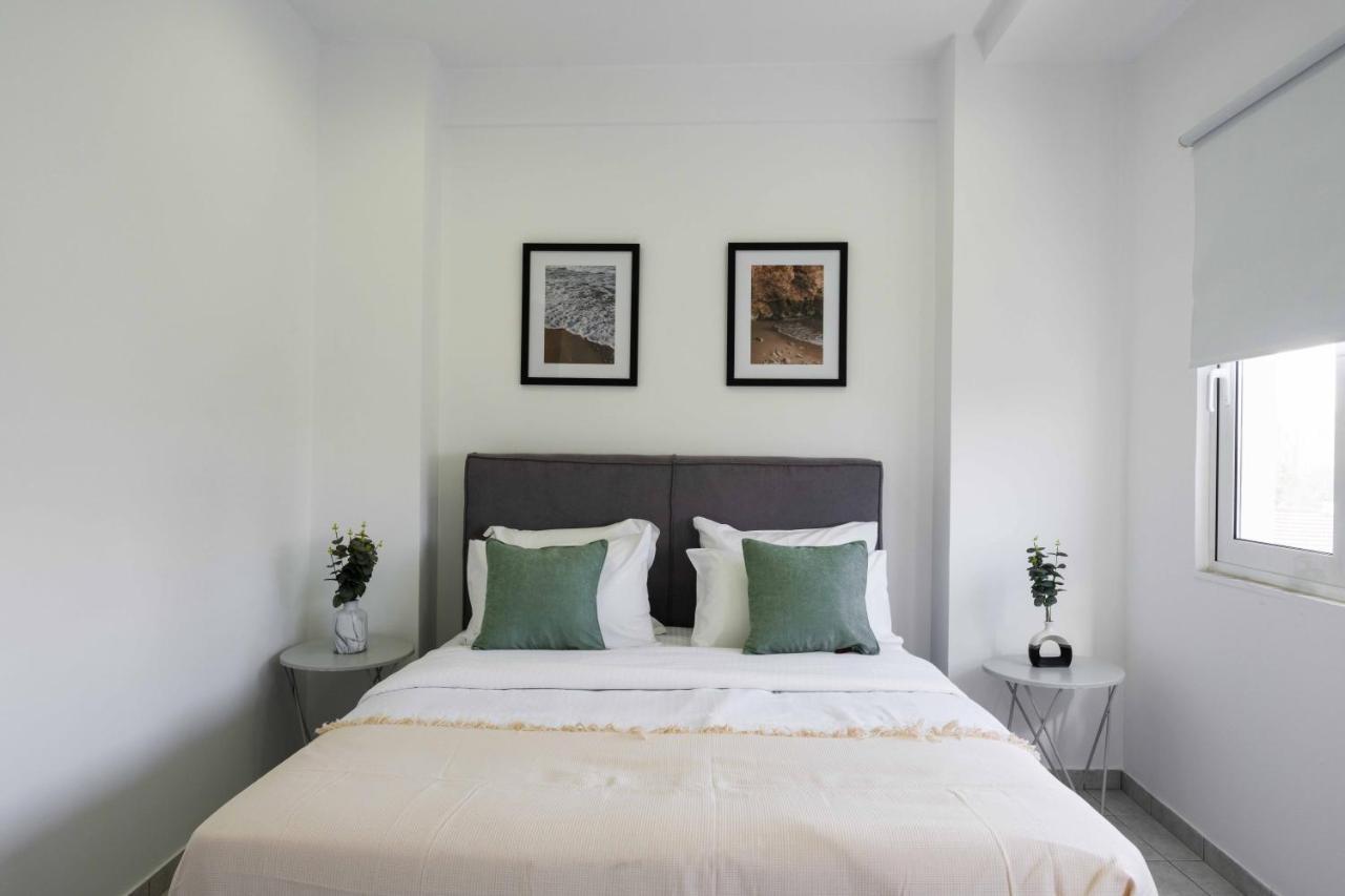 Phaedrus Living: Heraklion City View Flat Екстер'єр фото
